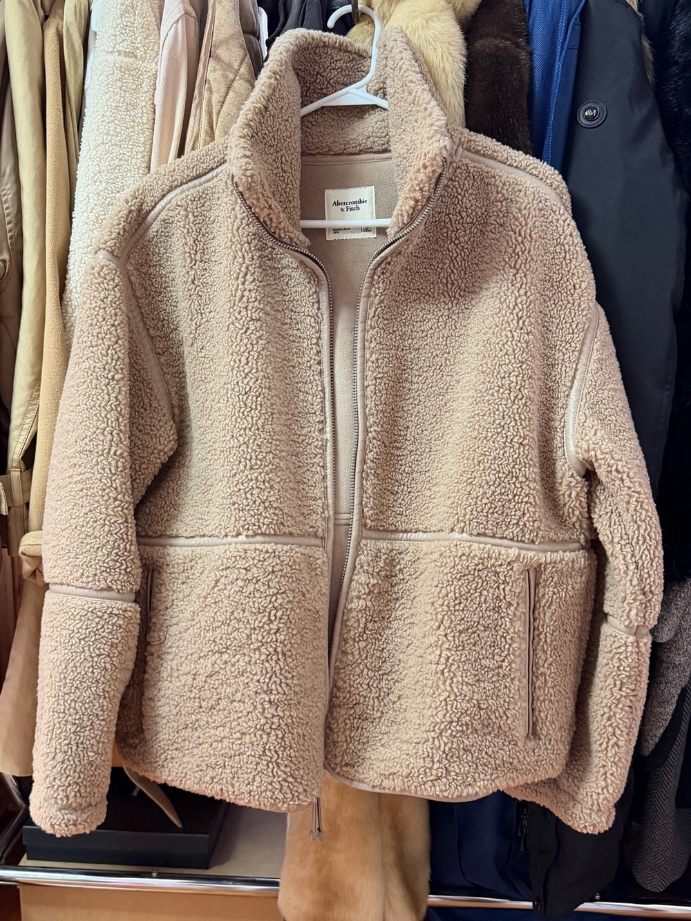 Abercrombie & Fitch Women's Beige Teddy Sherpa Zip Jacket
